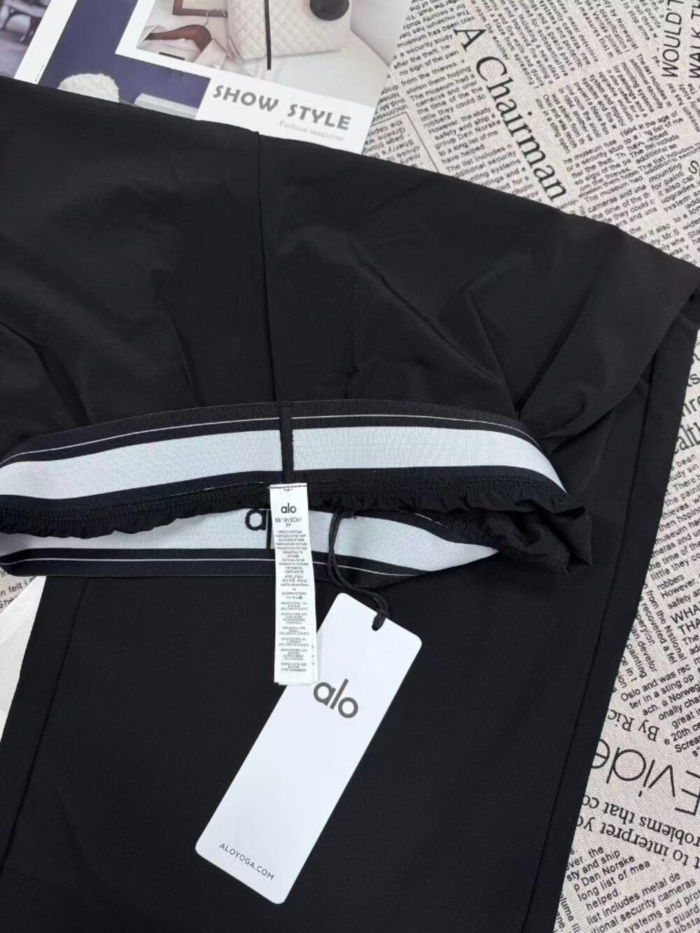 NWT💐（Regular）ALO Yoga Suit Up Trouser-30" Inseam Women's pants - Picture 6 of 7